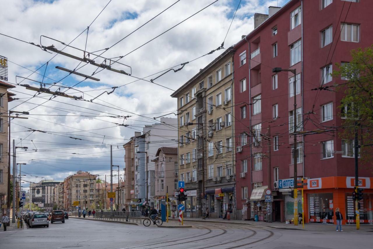 Comfort.Chic.Charming Apt With Terrace Near Ndk София Экстерьер фото