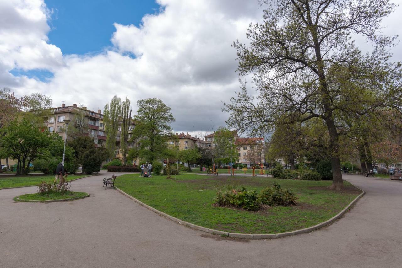 Comfort.Chic.Charming Apt With Terrace Near Ndk София Экстерьер фото