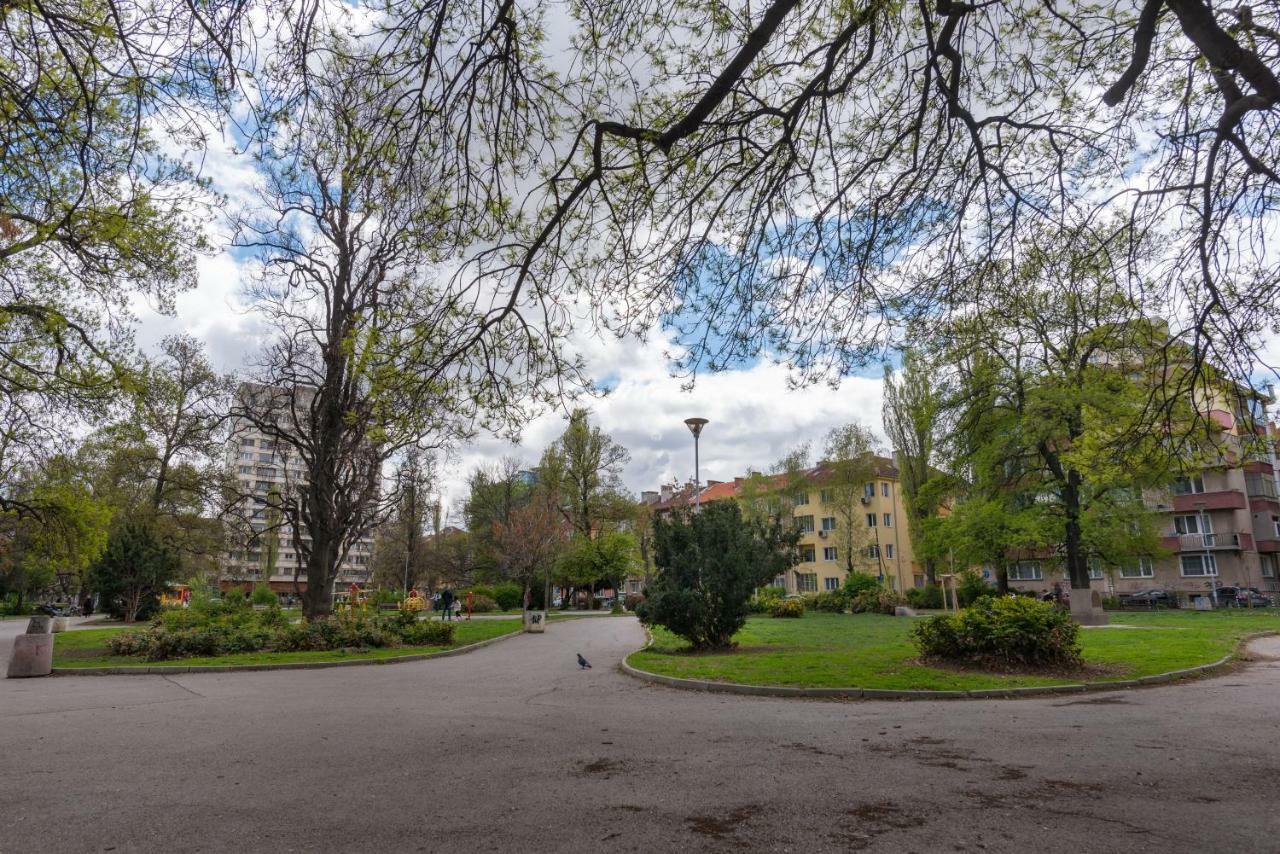 Comfort.Chic.Charming Apt With Terrace Near Ndk София Экстерьер фото