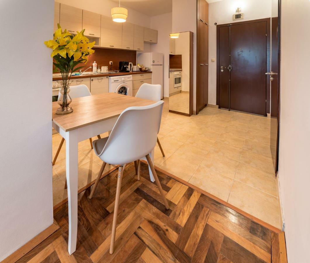 Comfort.Chic.Charming Apt With Terrace Near Ndk София Экстерьер фото