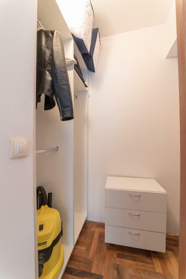 Comfort.Chic.Charming Apt With Terrace Near Ndk София Экстерьер фото