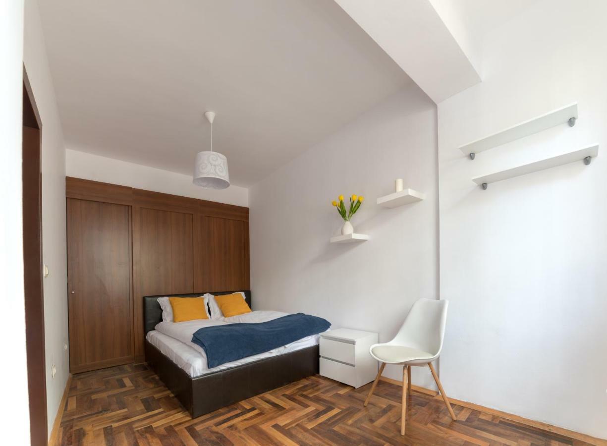 Comfort.Chic.Charming Apt With Terrace Near Ndk София Экстерьер фото
